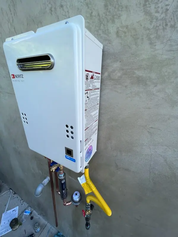 Tankless water heater installation for Elmo homes